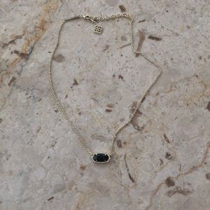 Kendra Scott Elisa Gold Pendant necklace in black
